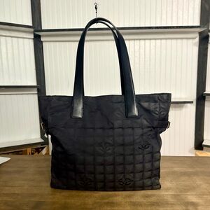 CHANEL Black Quilted Tote Bag